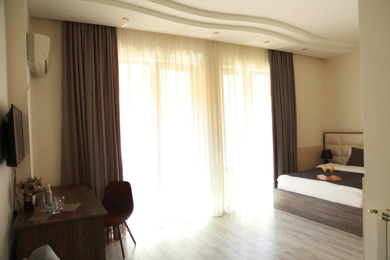 Hotel Rio Tbilisi Exterior foto